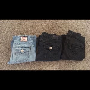 LIGHT BLUE TRUE RELIGION JEANS